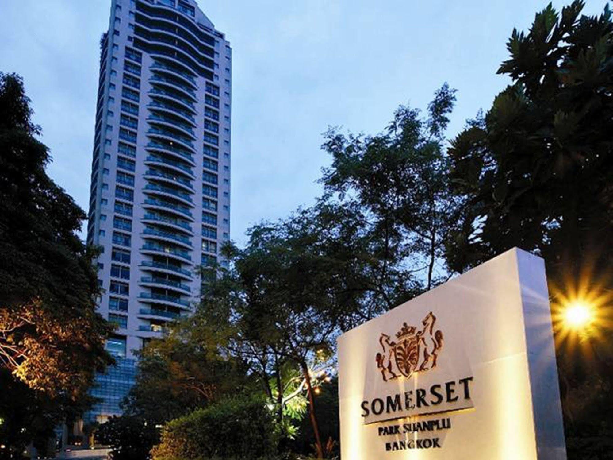 Somerset Park Suanplu Bangkok Exterior photo